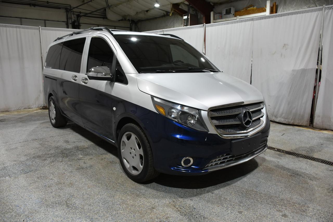 Mercedes-Benz Metris Passenger Van 2016