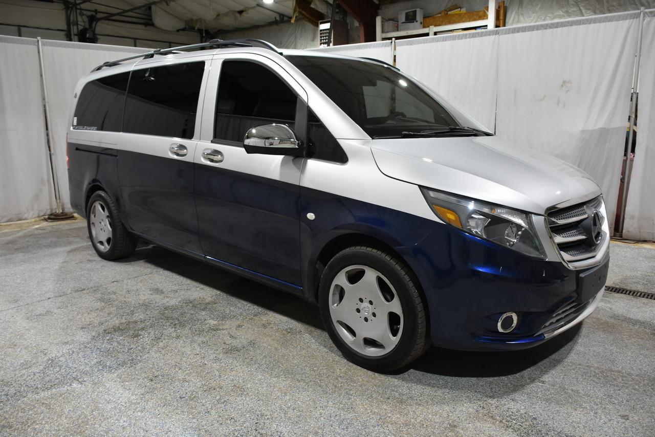Mercedes-Benz Metris Passenger Van 2016