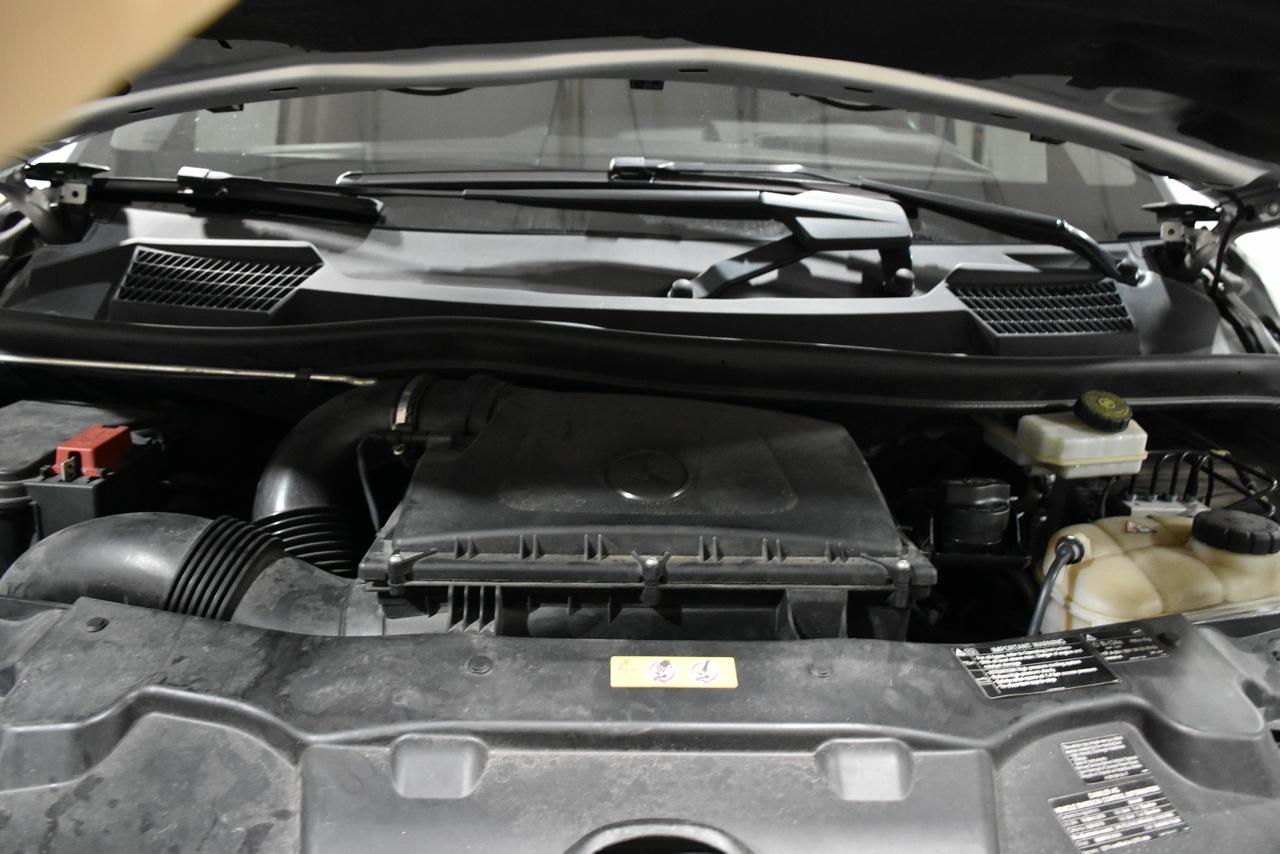 Mercedes-Benz Metris Passenger Van 2016