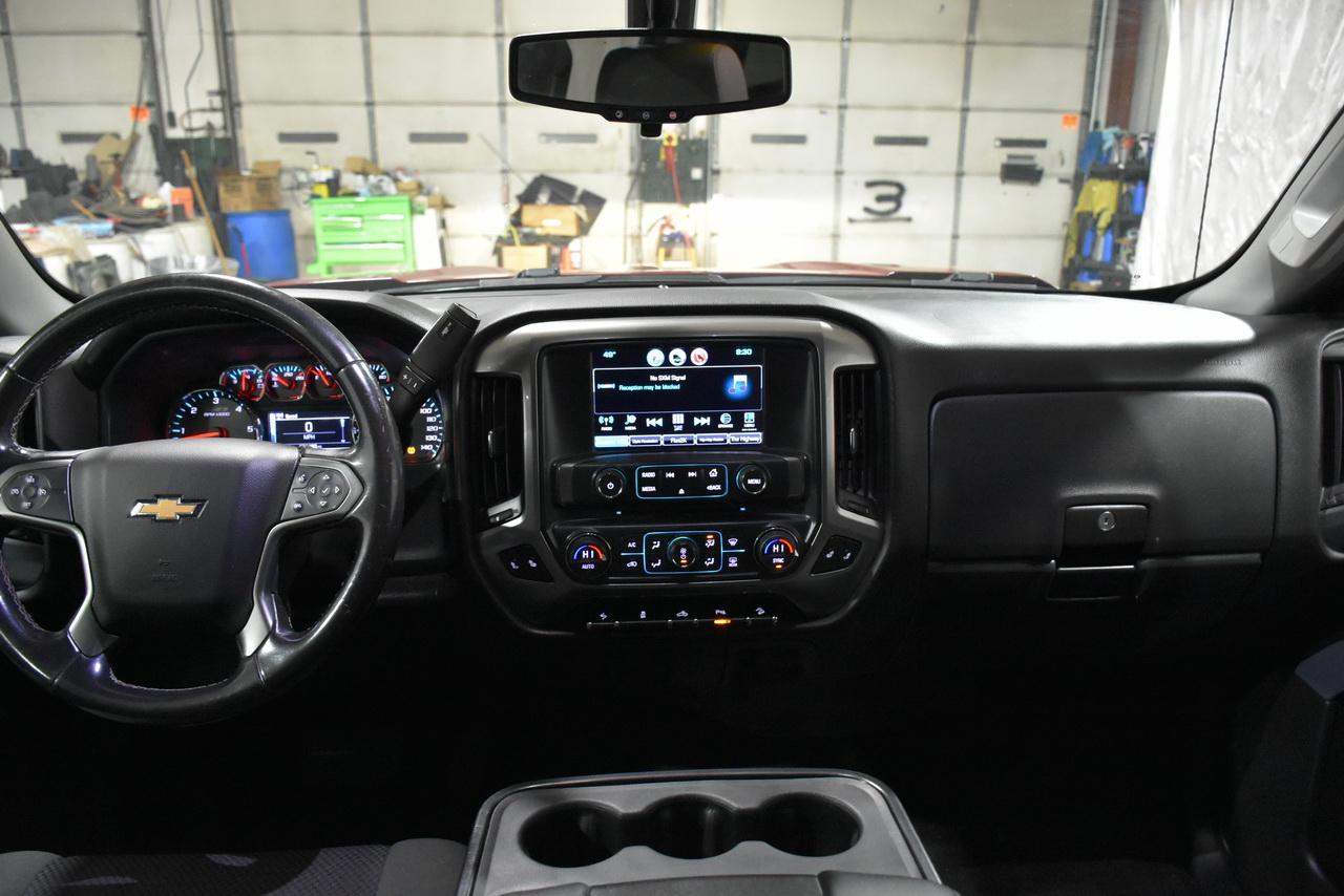 Chevrolet Silverado 1500 LT Z71 Double Cab 4WD 2018