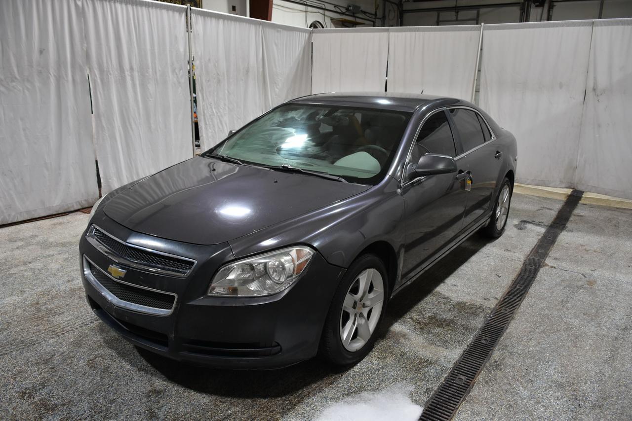 Chevrolet Malibu LS 2011