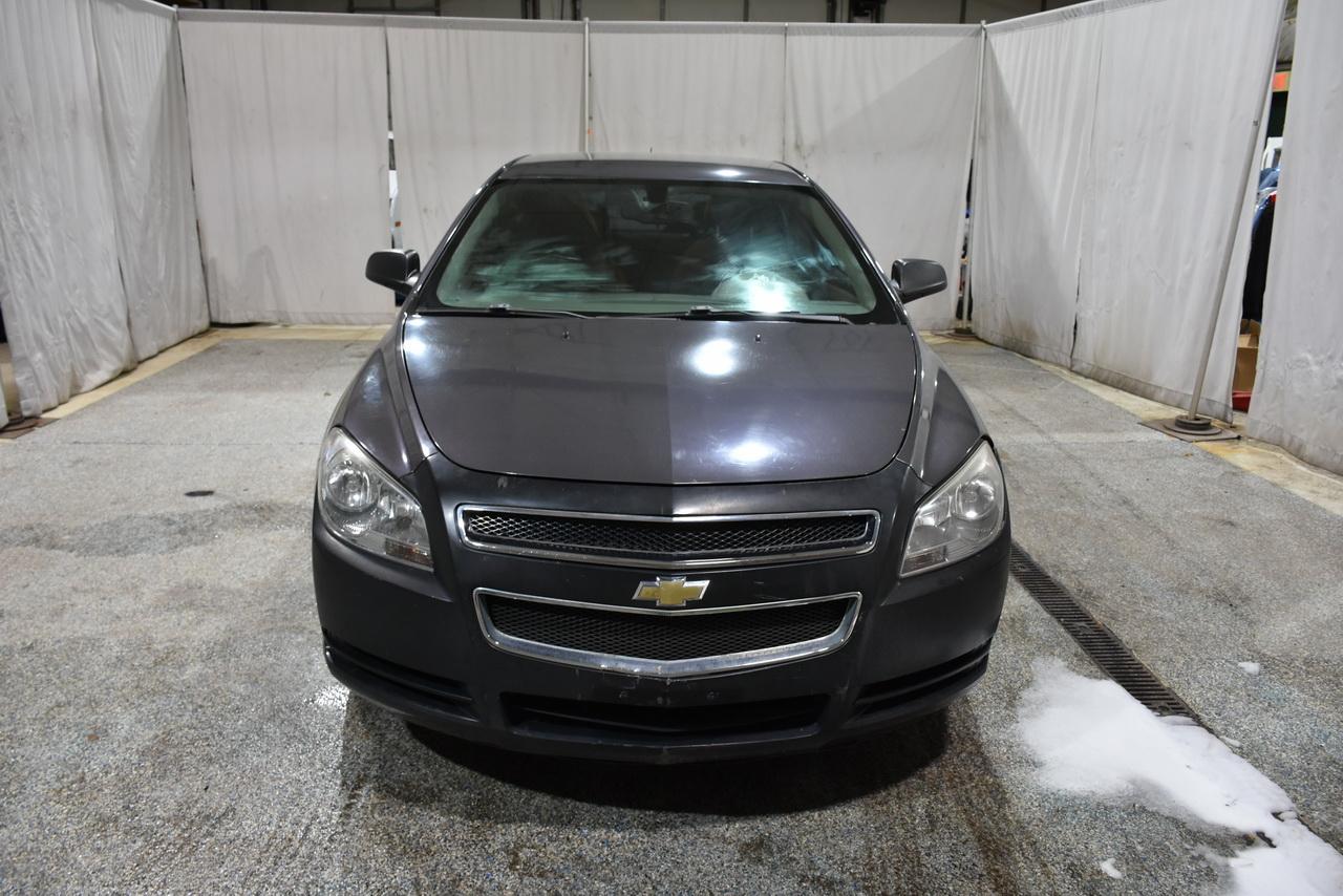 Chevrolet Malibu LS 2011