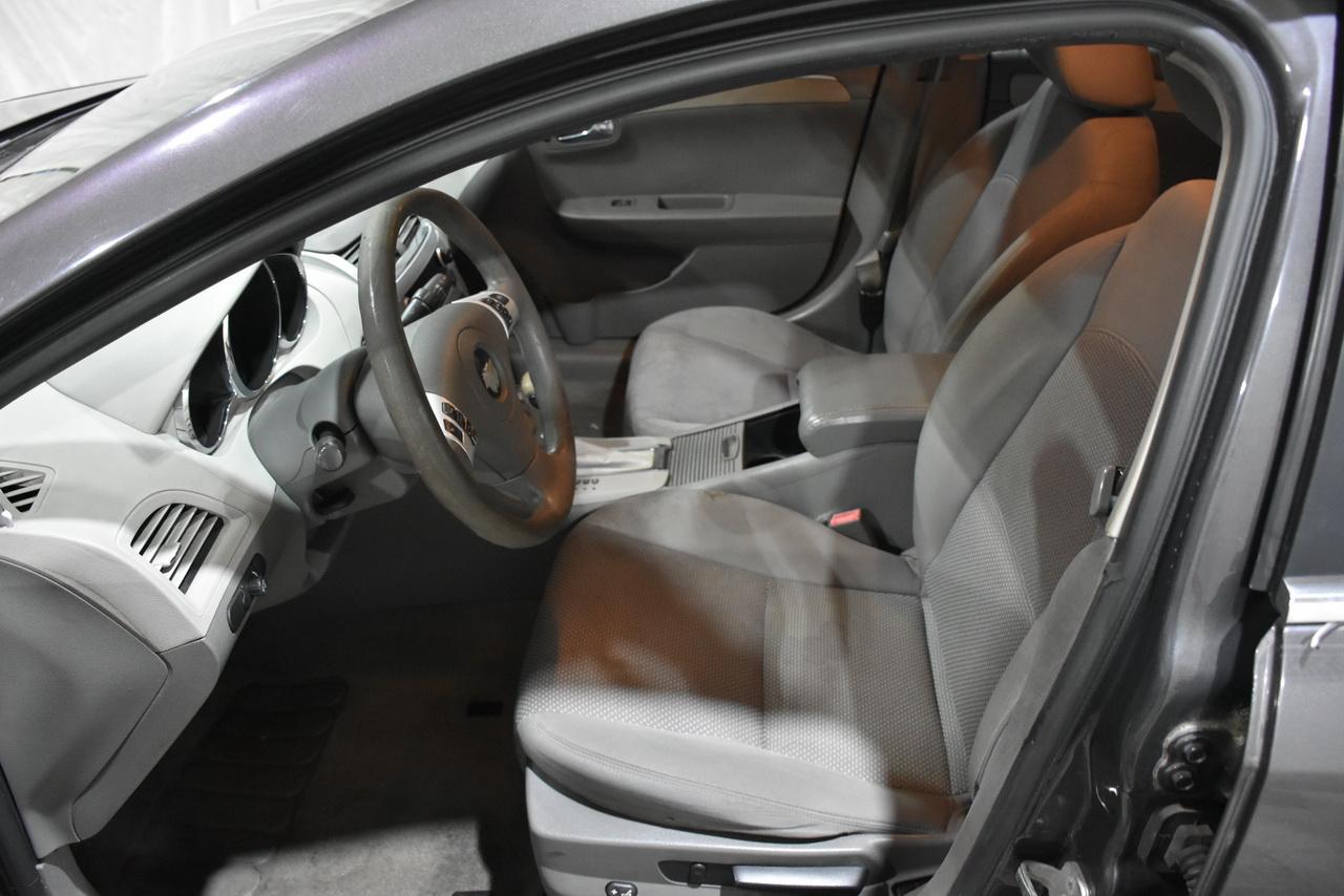 Chevrolet Malibu LS 2011