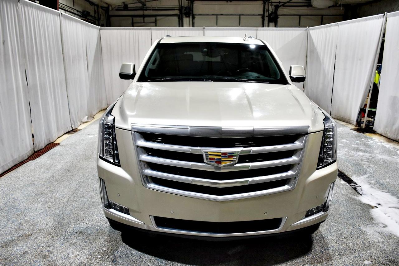 Cadillac Escalade ESV Luxury 2016