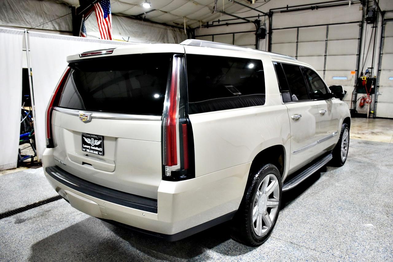 Cadillac Escalade ESV Luxury 2016