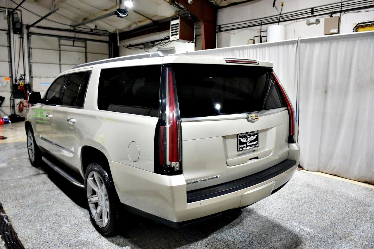Cadillac Escalade ESV Luxury 2016