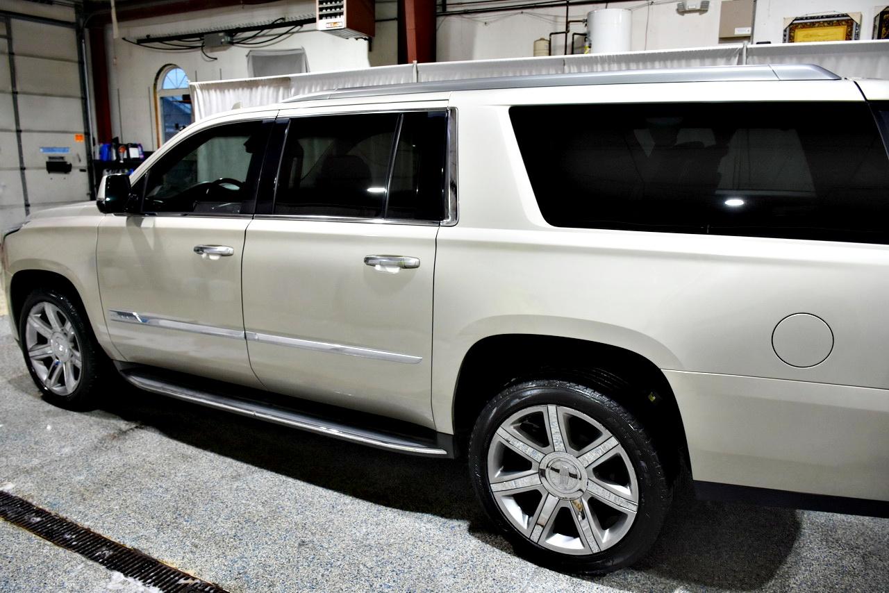 Cadillac Escalade ESV Luxury 2016