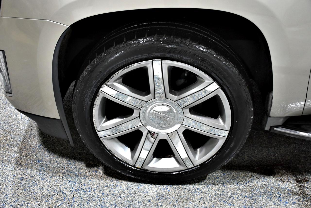 Cadillac Escalade ESV Luxury 2016