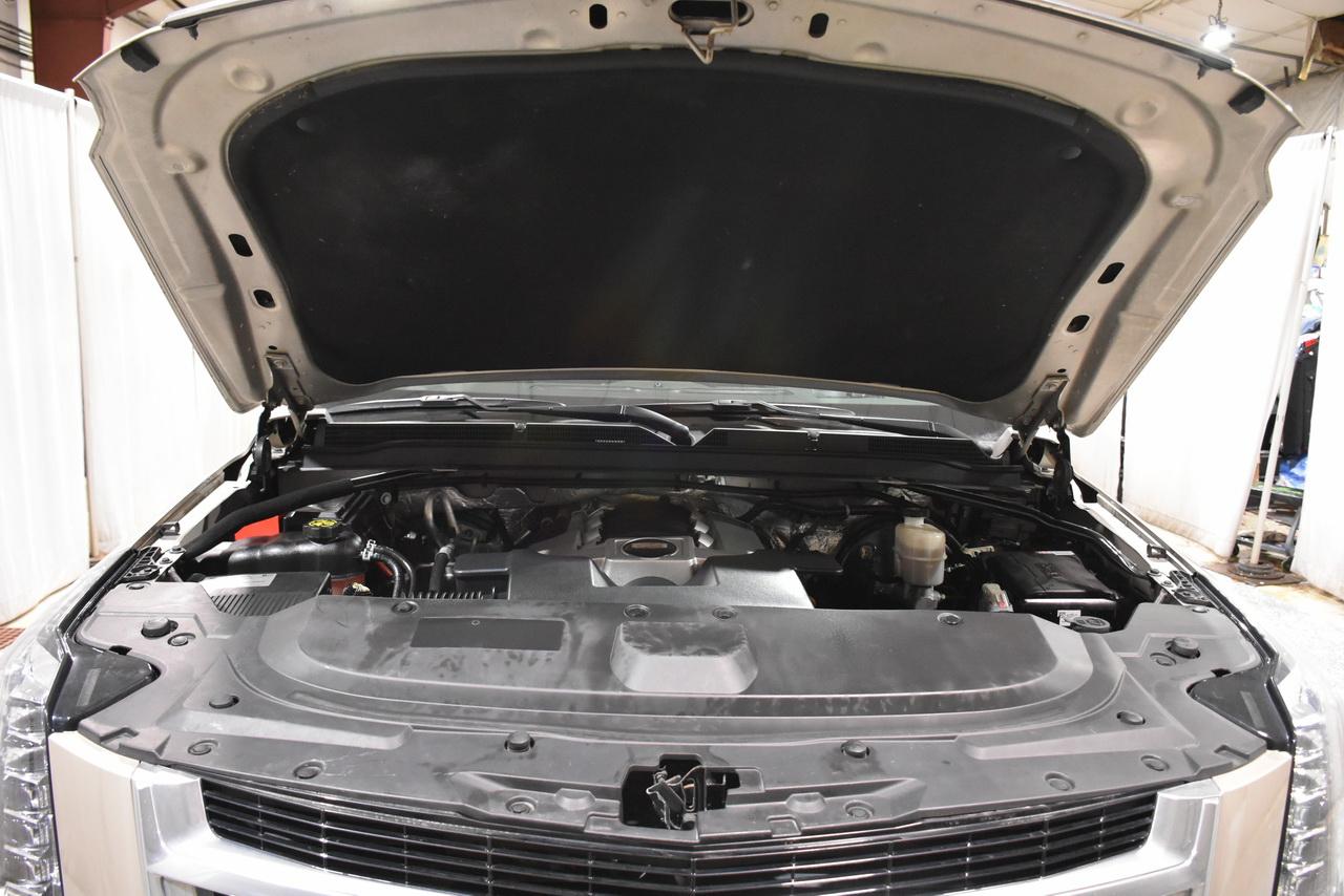 Cadillac Escalade ESV Luxury 2016