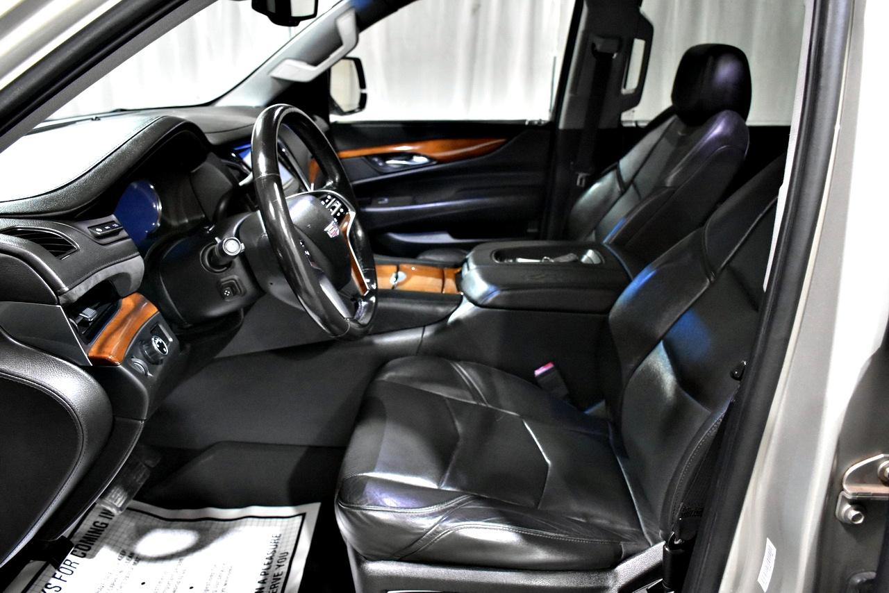 Cadillac Escalade ESV Luxury 2016