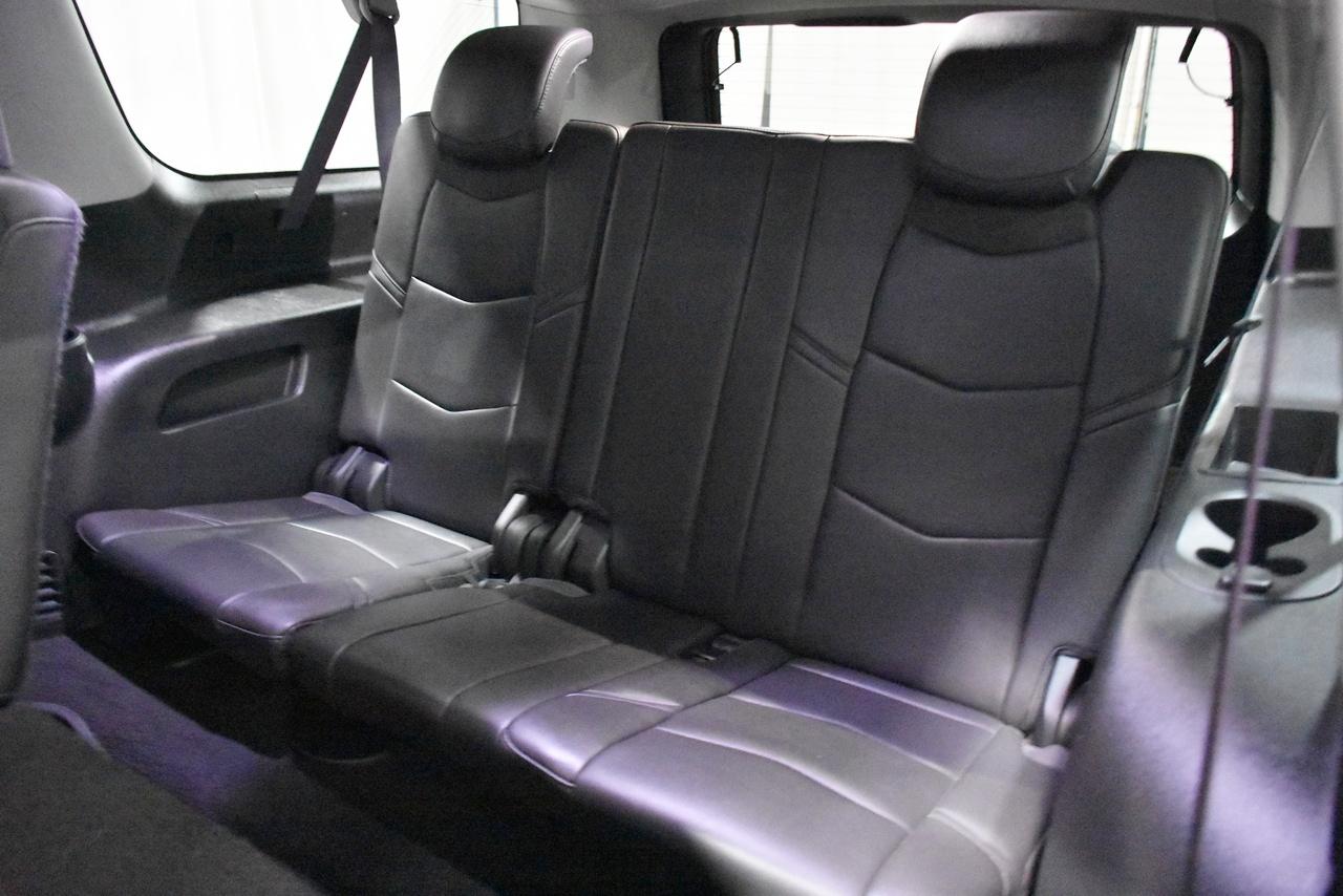 Cadillac Escalade ESV Luxury 2016