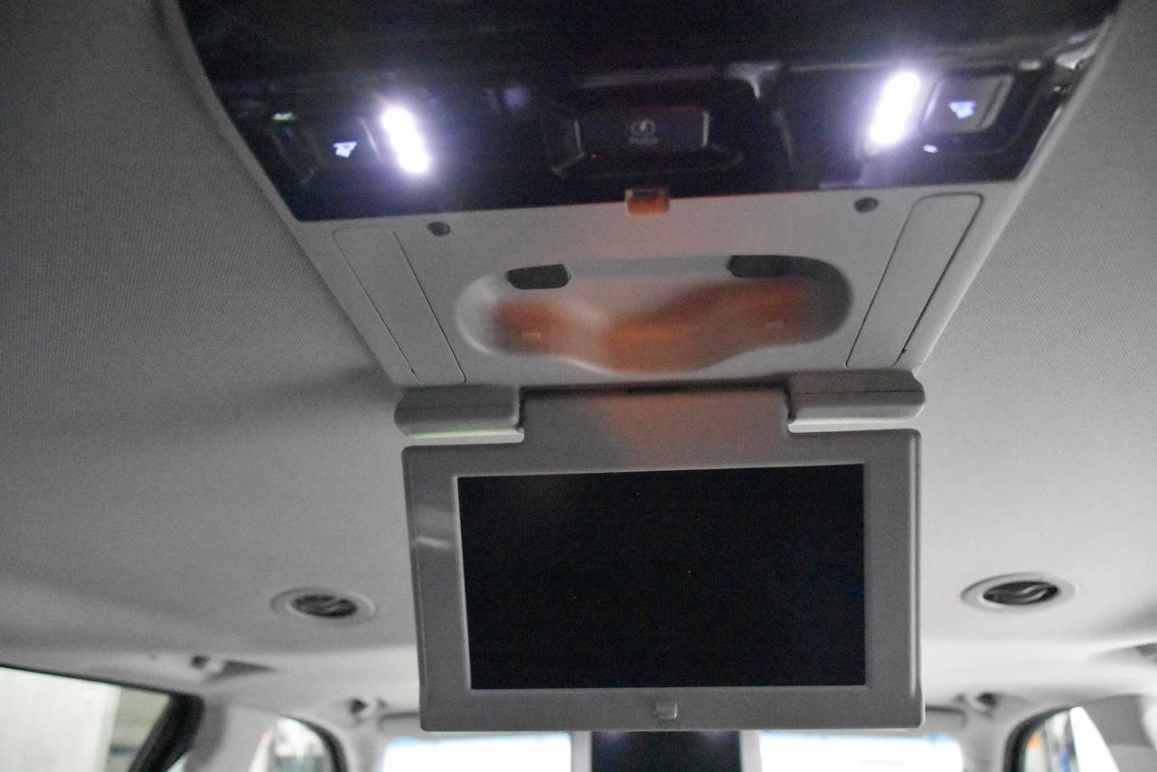 Cadillac Escalade ESV Luxury 2016