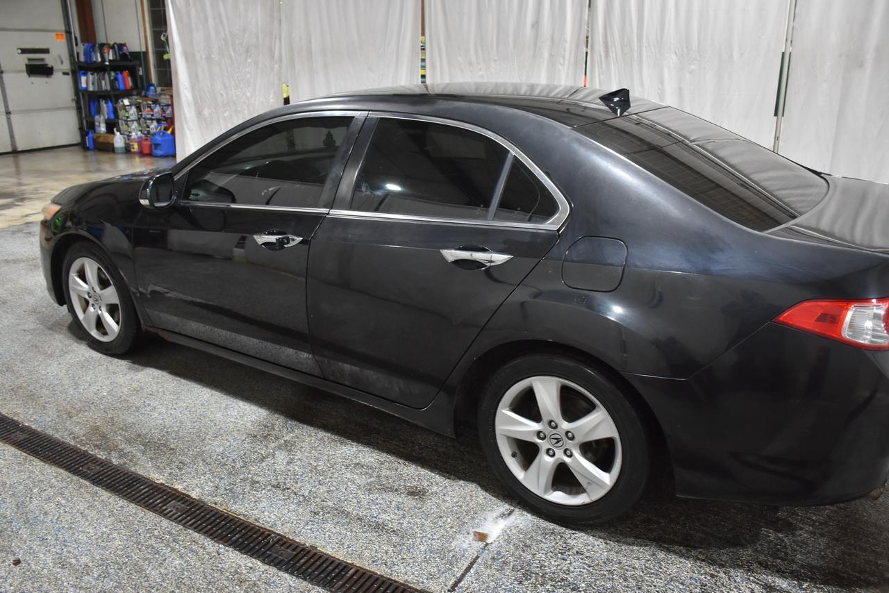 Acura TSX 5-speed AT 2010