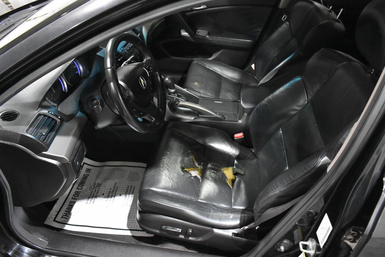 Acura TSX 5-speed AT 2010