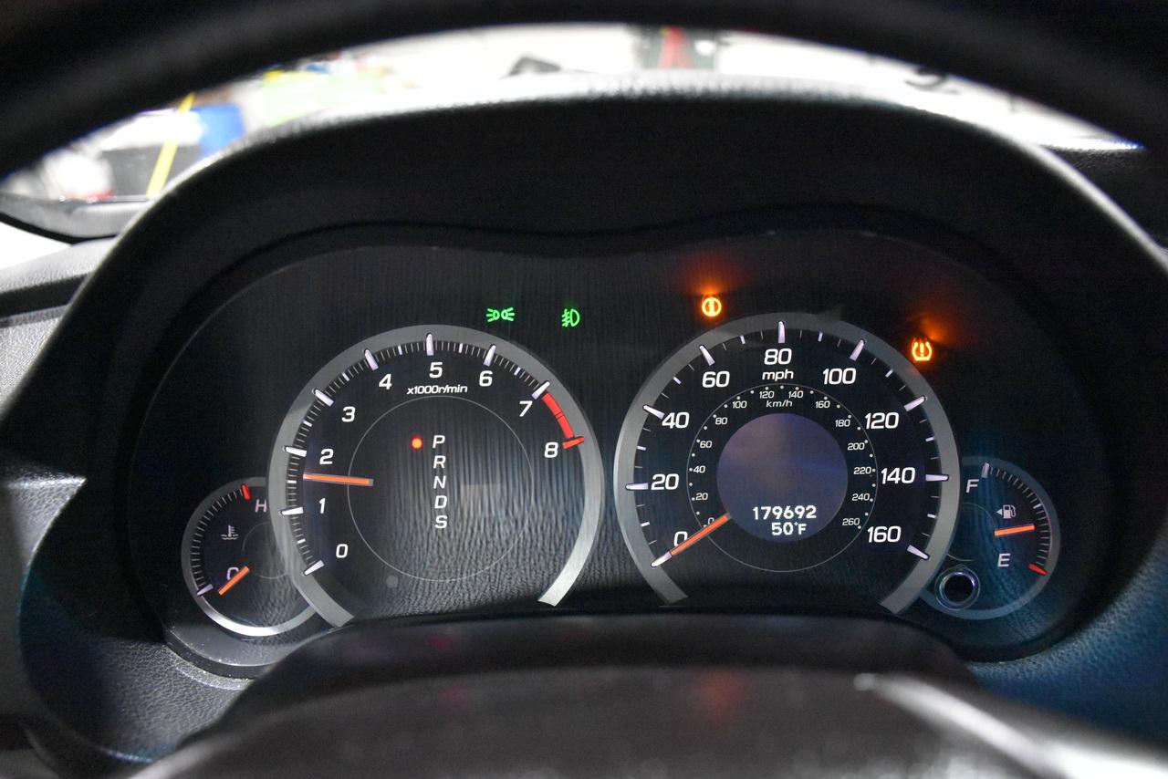 Acura TSX 5-speed AT 2010