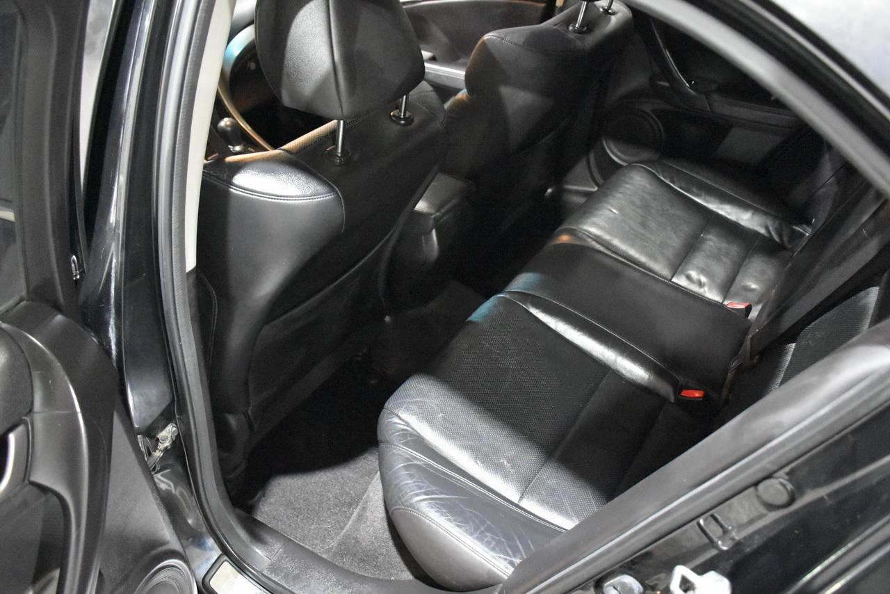 Acura TSX 5-speed AT 2010