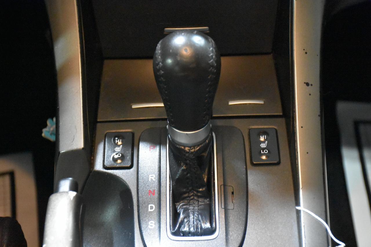 Acura TSX 5-speed AT 2010