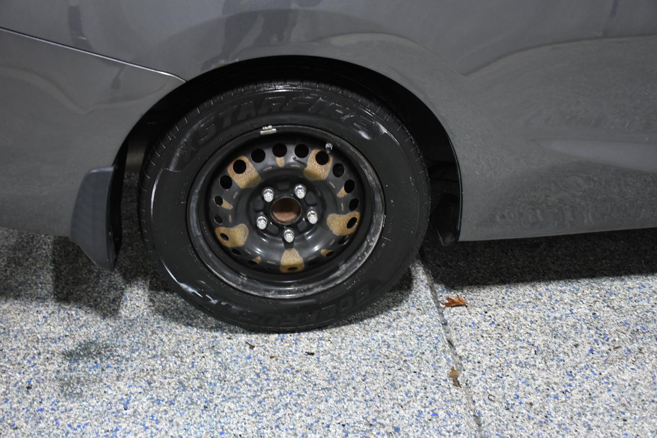 Honda Civic LX Coupe 5-Speed AT 2012