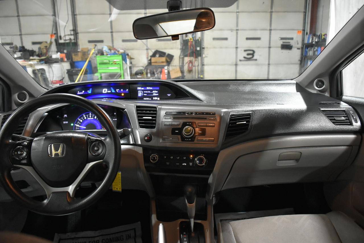 Honda Civic LX Coupe 5-Speed AT 2012