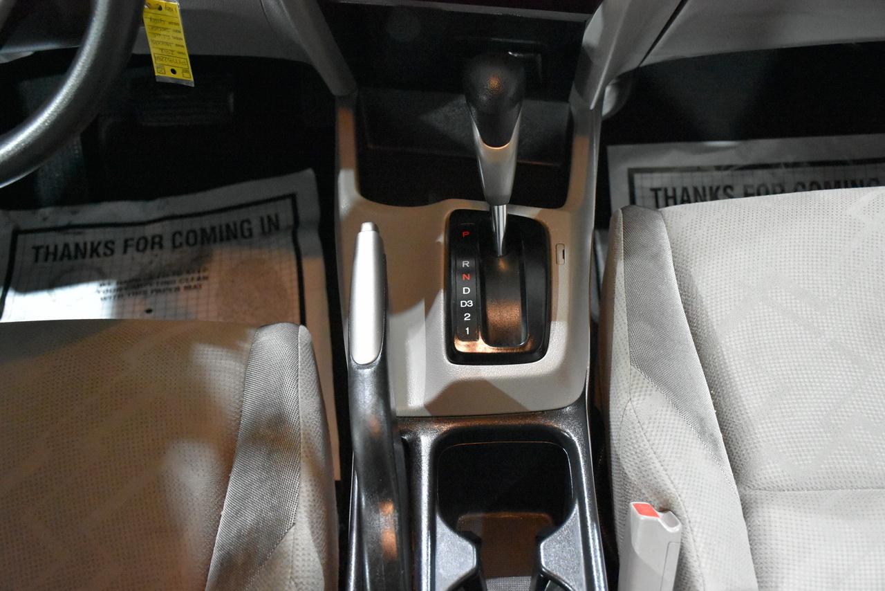 Honda Civic LX Coupe 5-Speed AT 2012
