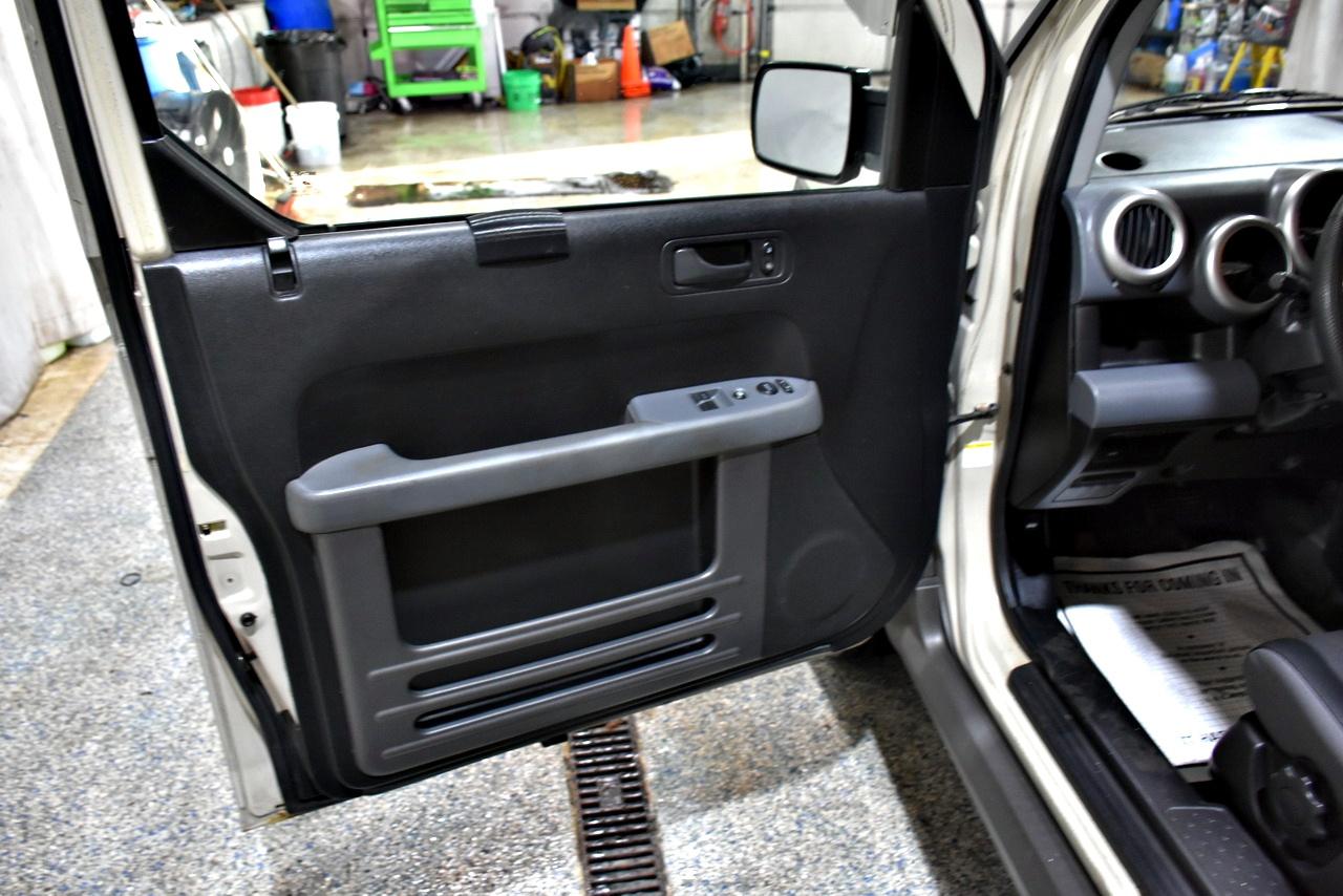 Honda Element EX 4WD 4-spd AT 2005