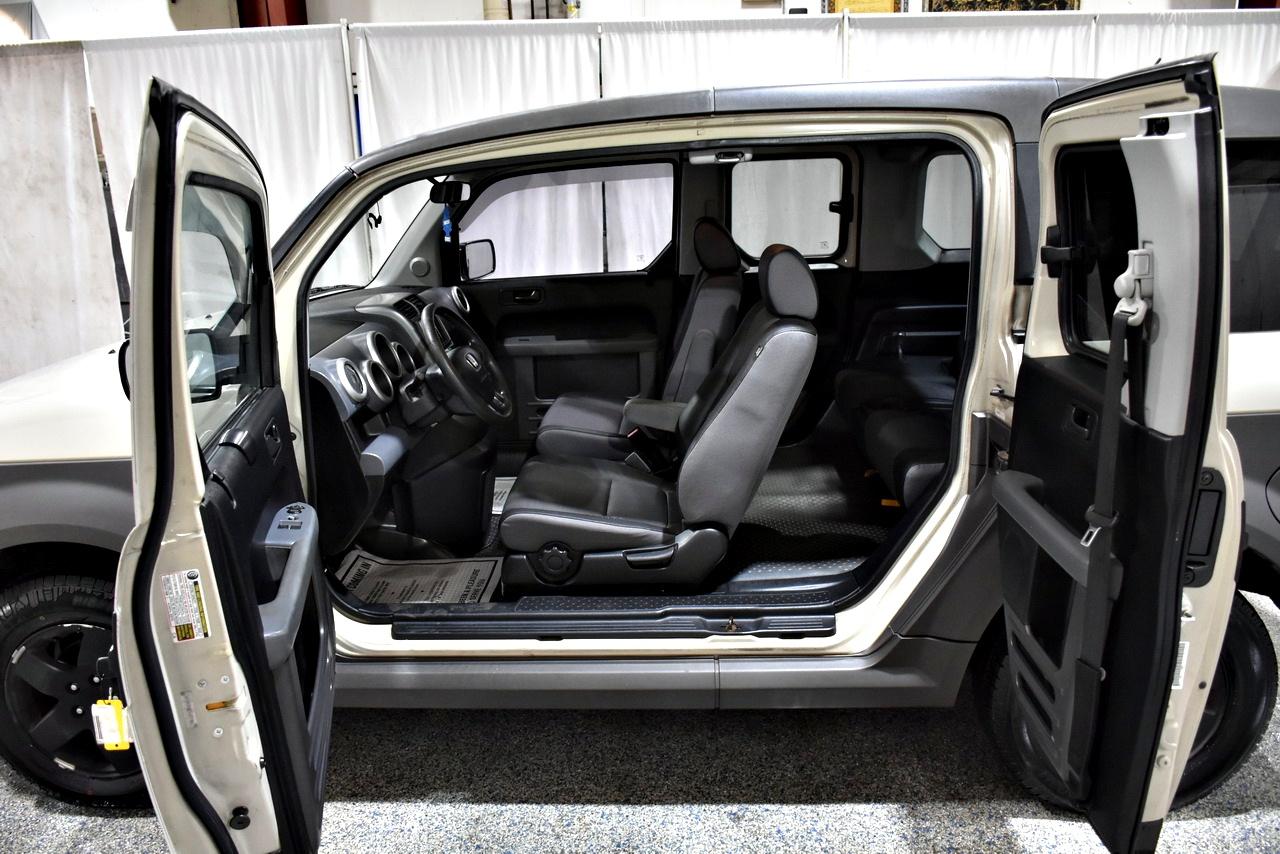 Honda Element EX 4WD 4-spd AT 2005