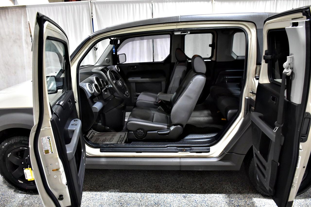 Honda Element EX 4WD 4-spd AT 2005