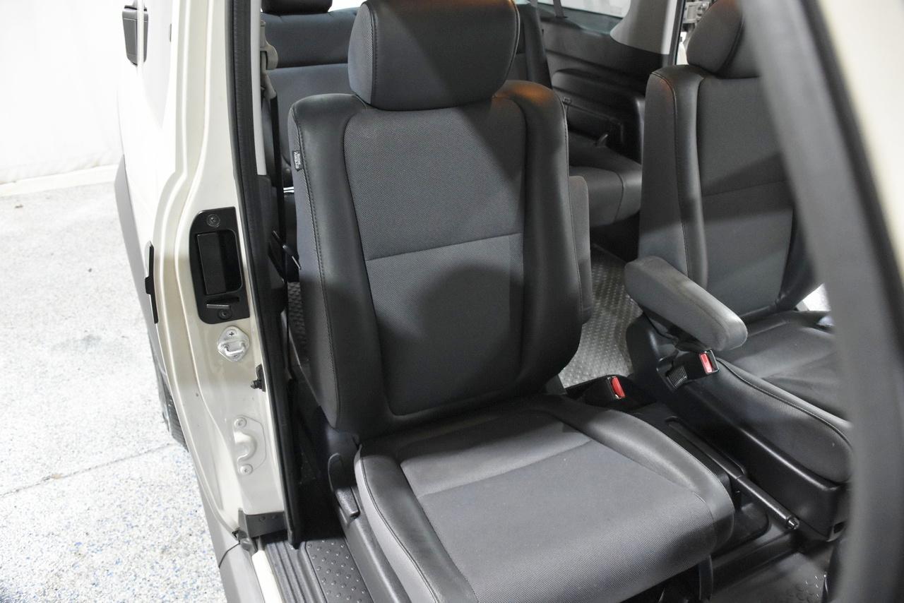 Honda Element EX 4WD 4-spd AT 2005