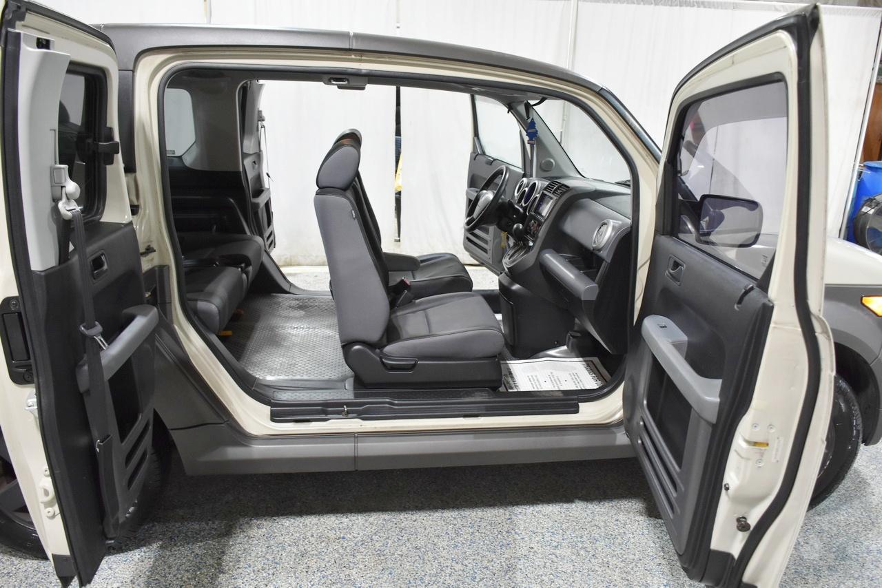 Honda Element EX 4WD 4-spd AT 2005