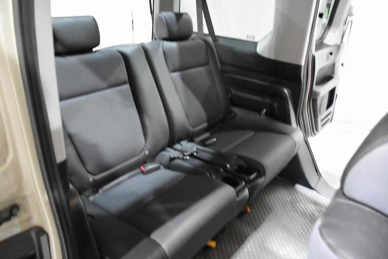 Honda Element EX 4WD 4-spd AT 2005