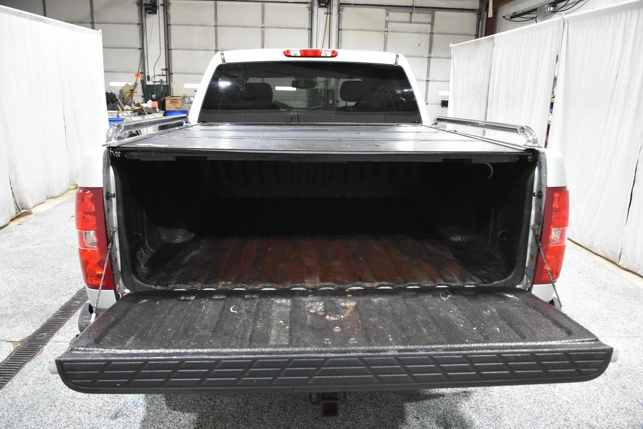 Chevrolet Silverado 1500 LTZ Crew Cab 4WD 2011