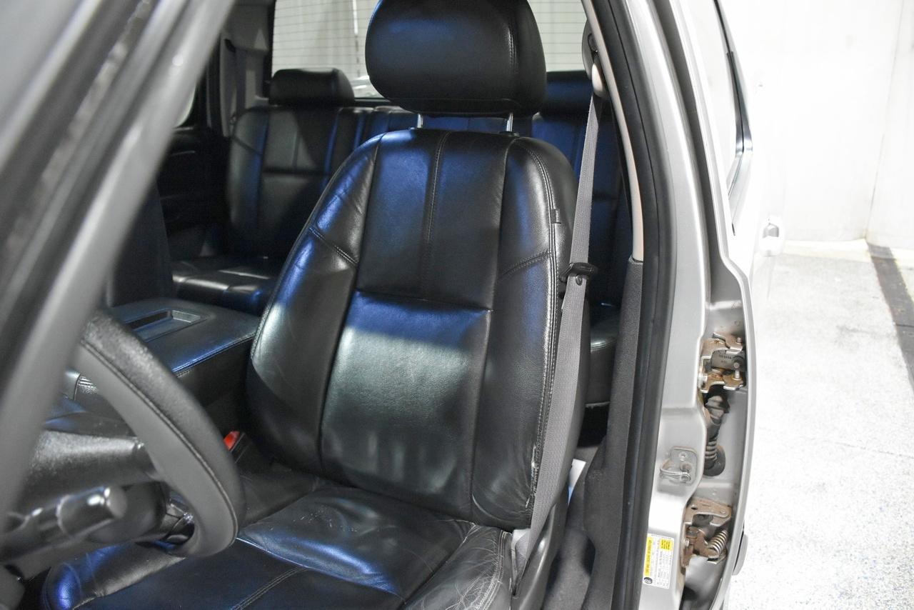 Chevrolet Silverado 1500 LTZ Crew Cab 4WD 2011