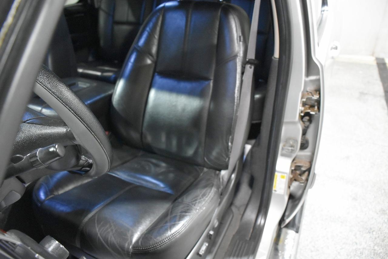 Chevrolet Silverado 1500 LTZ Crew Cab 4WD 2011