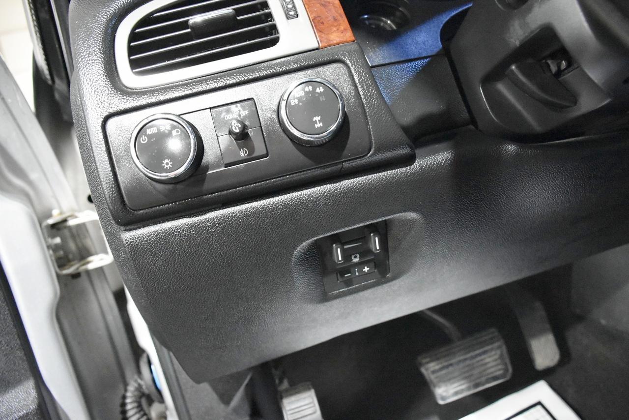 Chevrolet Silverado 1500 LTZ Crew Cab 4WD 2011