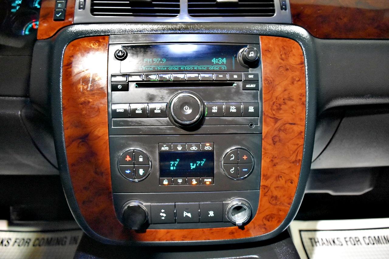 Chevrolet Silverado 1500 LTZ Crew Cab 4WD 2011