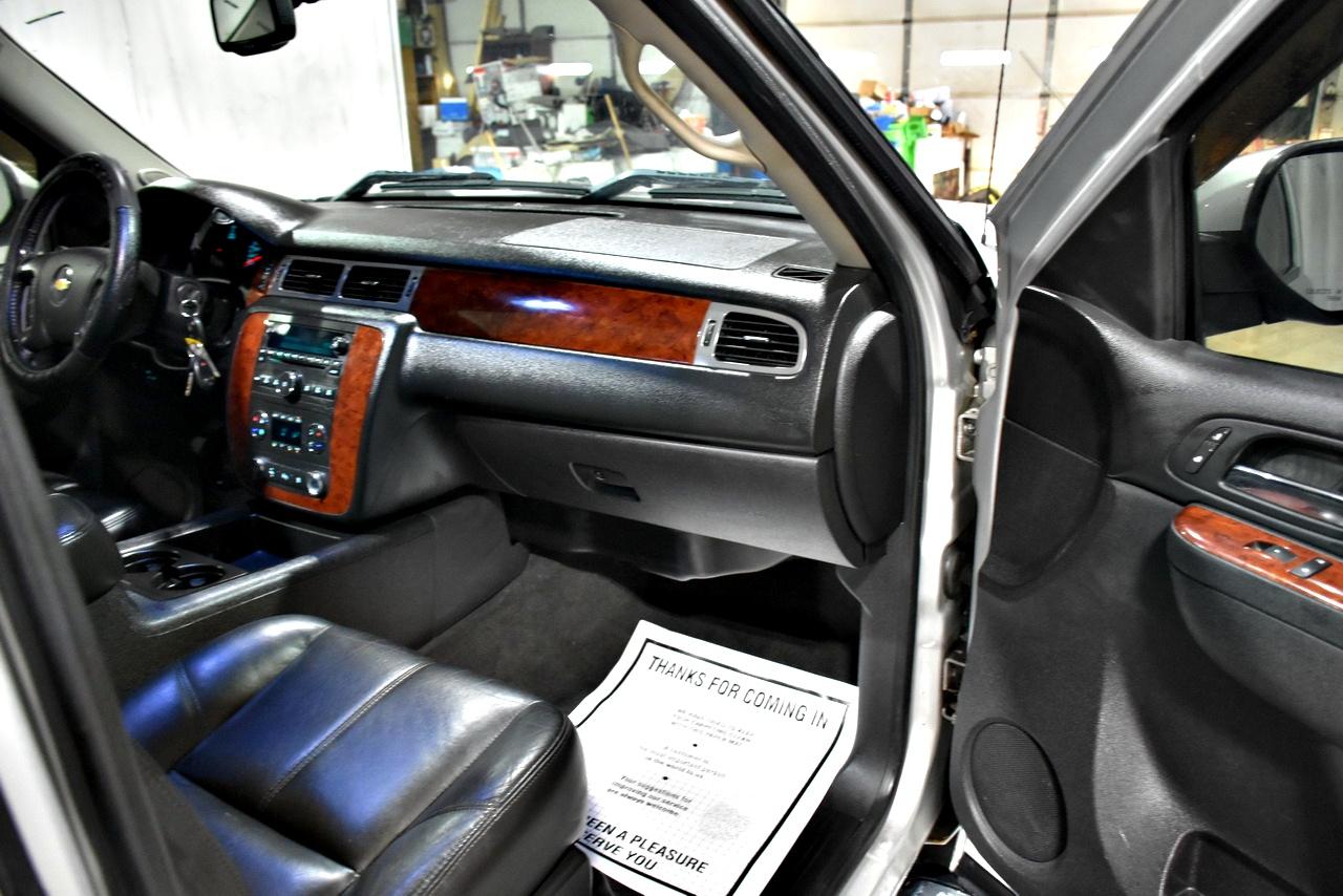 Chevrolet Silverado 1500 LTZ Crew Cab 4WD 2011