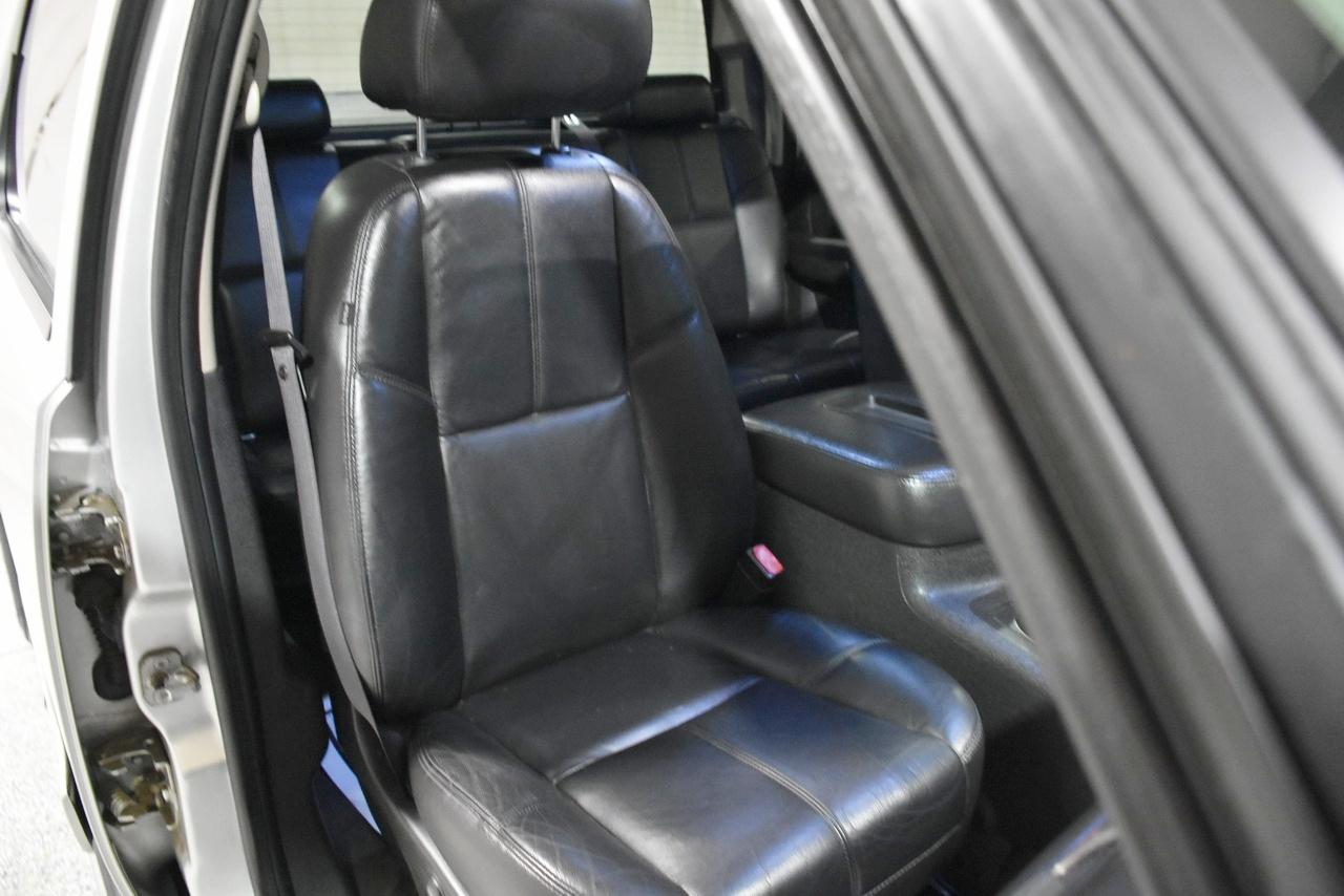 Chevrolet Silverado 1500 LTZ Crew Cab 4WD 2011