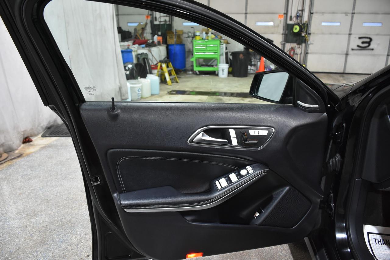 Mercedes-Benz GLA-Class GLA250 4MATIC 2017