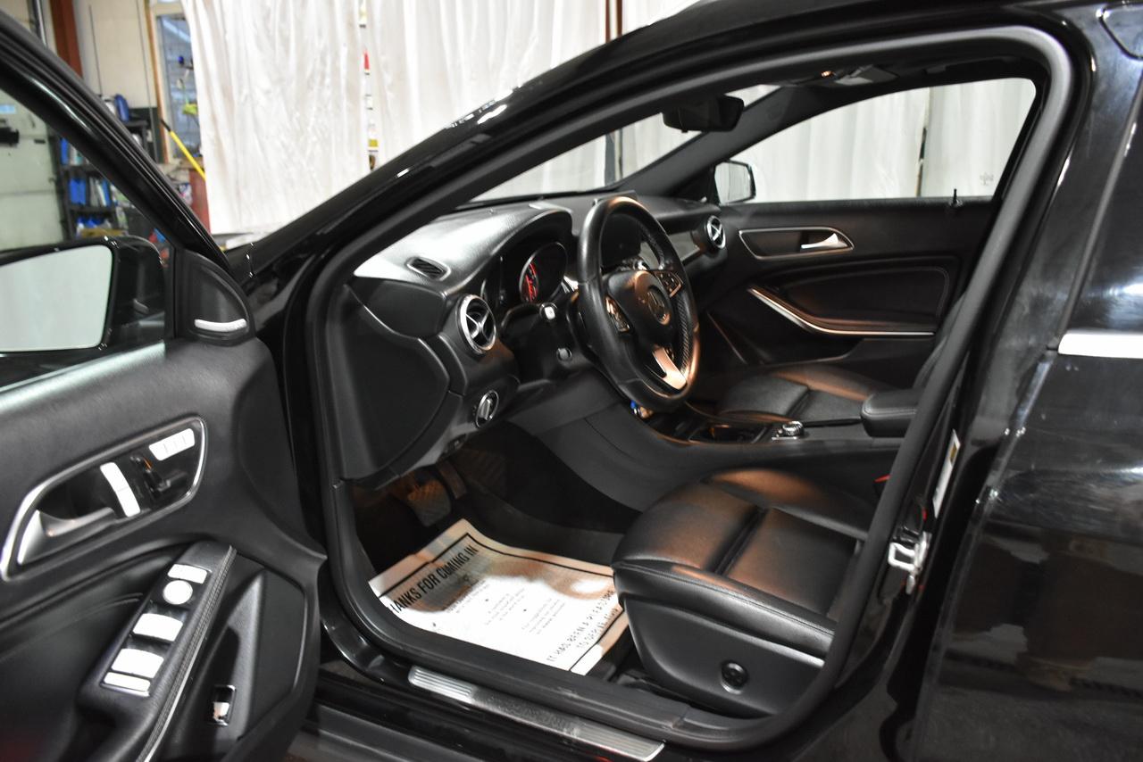 Mercedes-Benz GLA-Class GLA250 4MATIC 2017