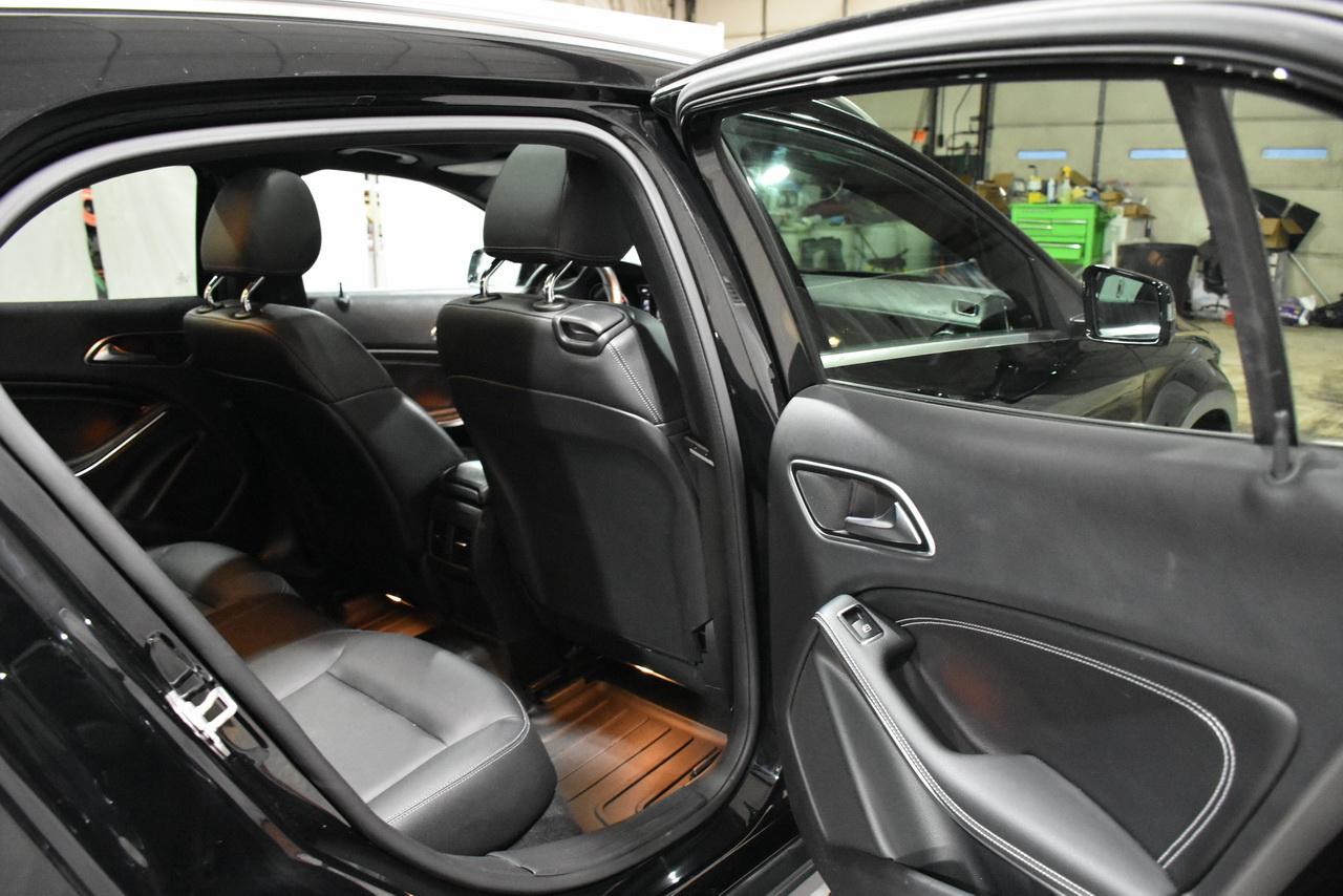 Mercedes-Benz GLA-Class GLA250 4MATIC 2017