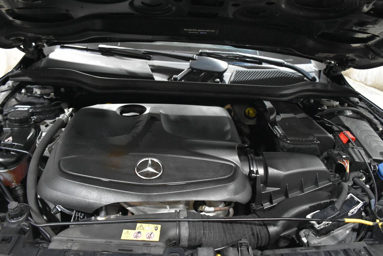 Mercedes-Benz GLA-Class GLA250 4MATIC 2017