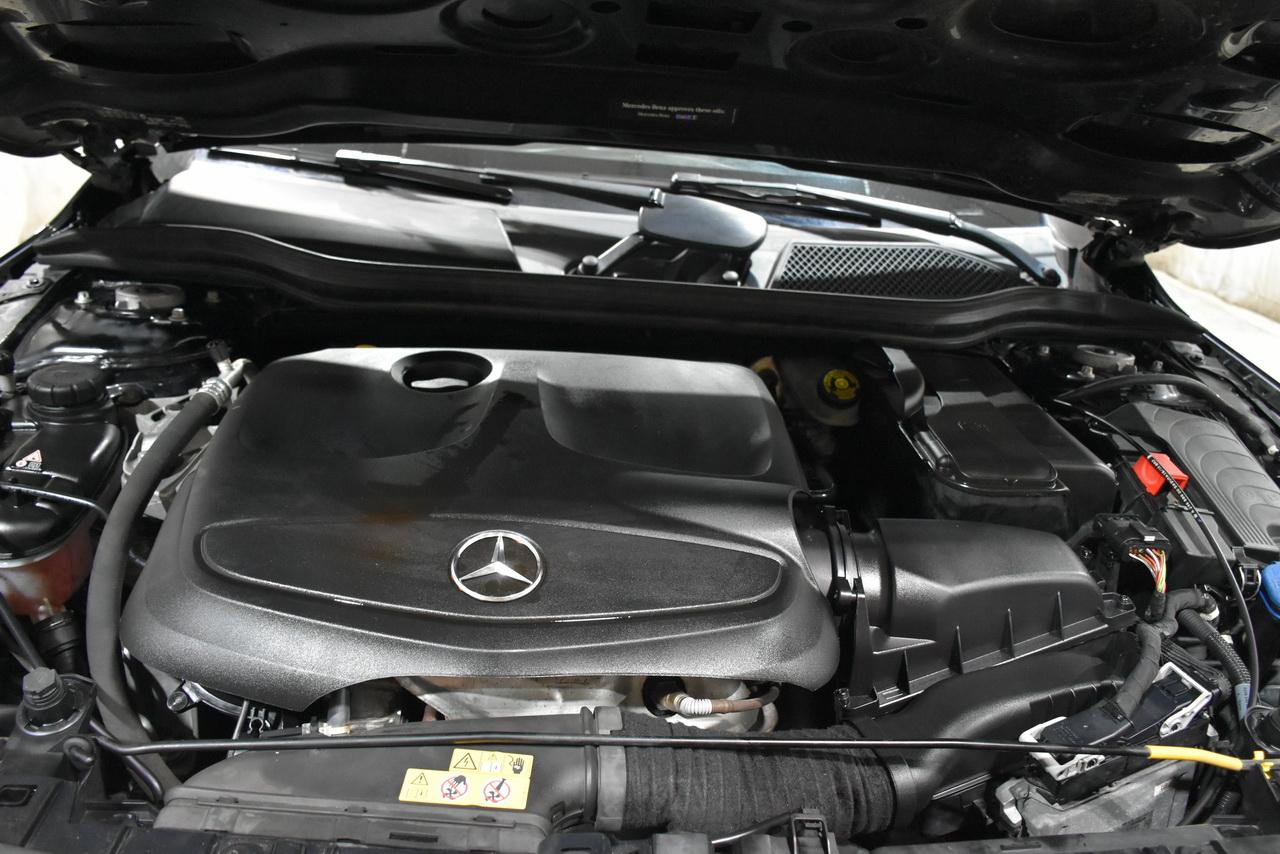 Mercedes-Benz GLA-Class GLA250 4MATIC 2017