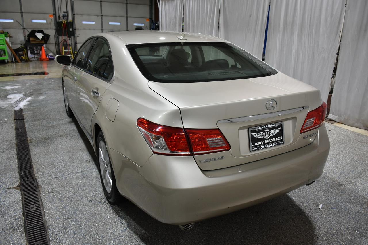 Lexus ES 350 Sedan 2010