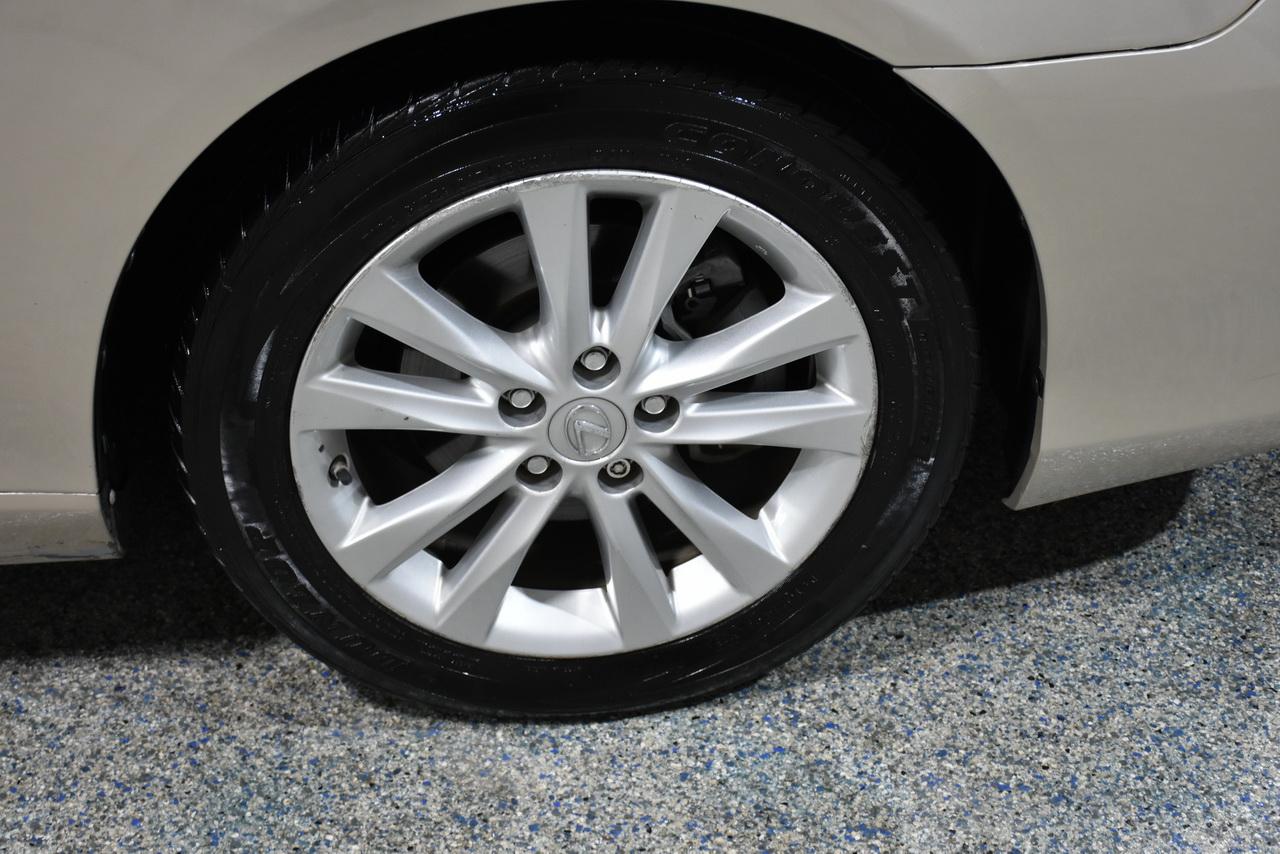 Lexus ES 350 Sedan 2010