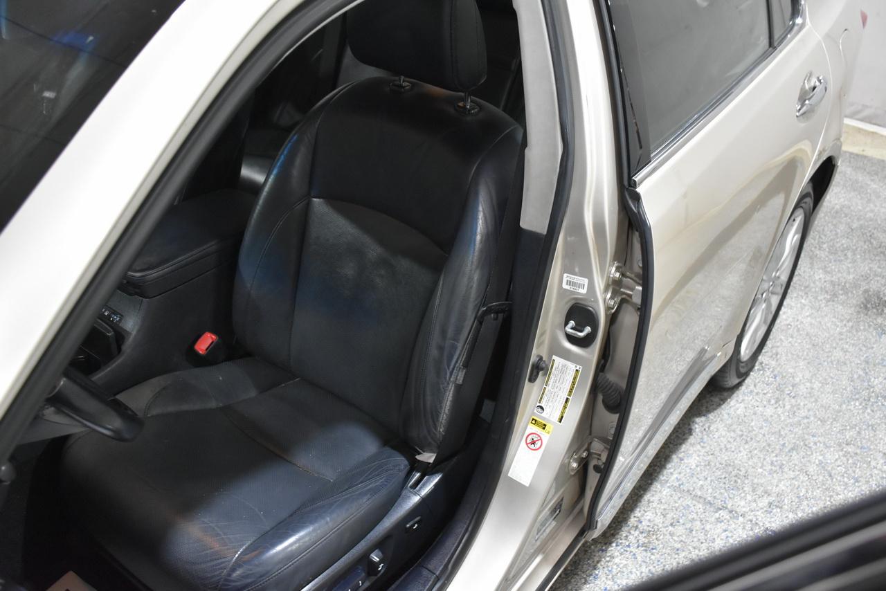 Lexus ES 350 Sedan 2010