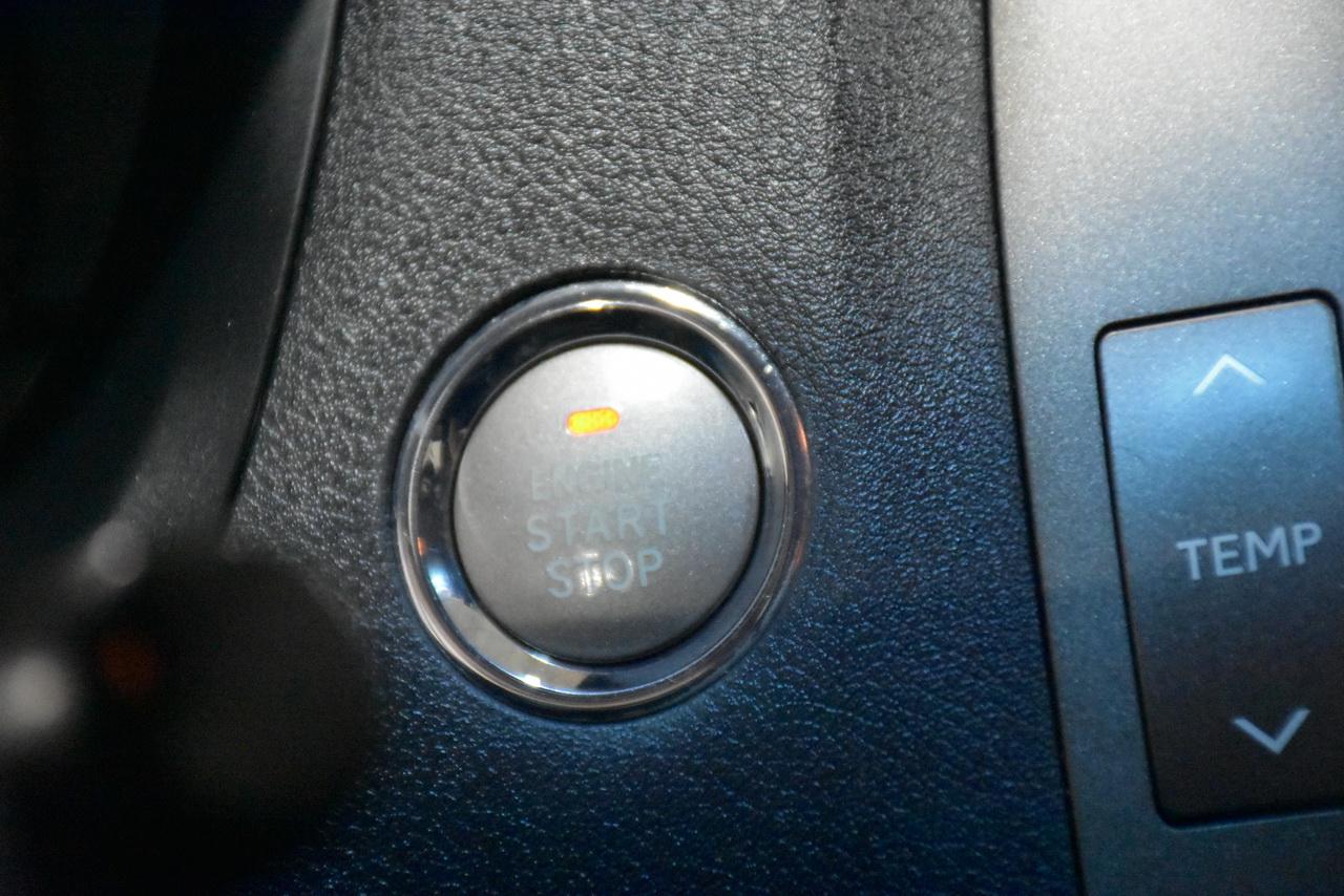 Lexus ES 350 Sedan 2010