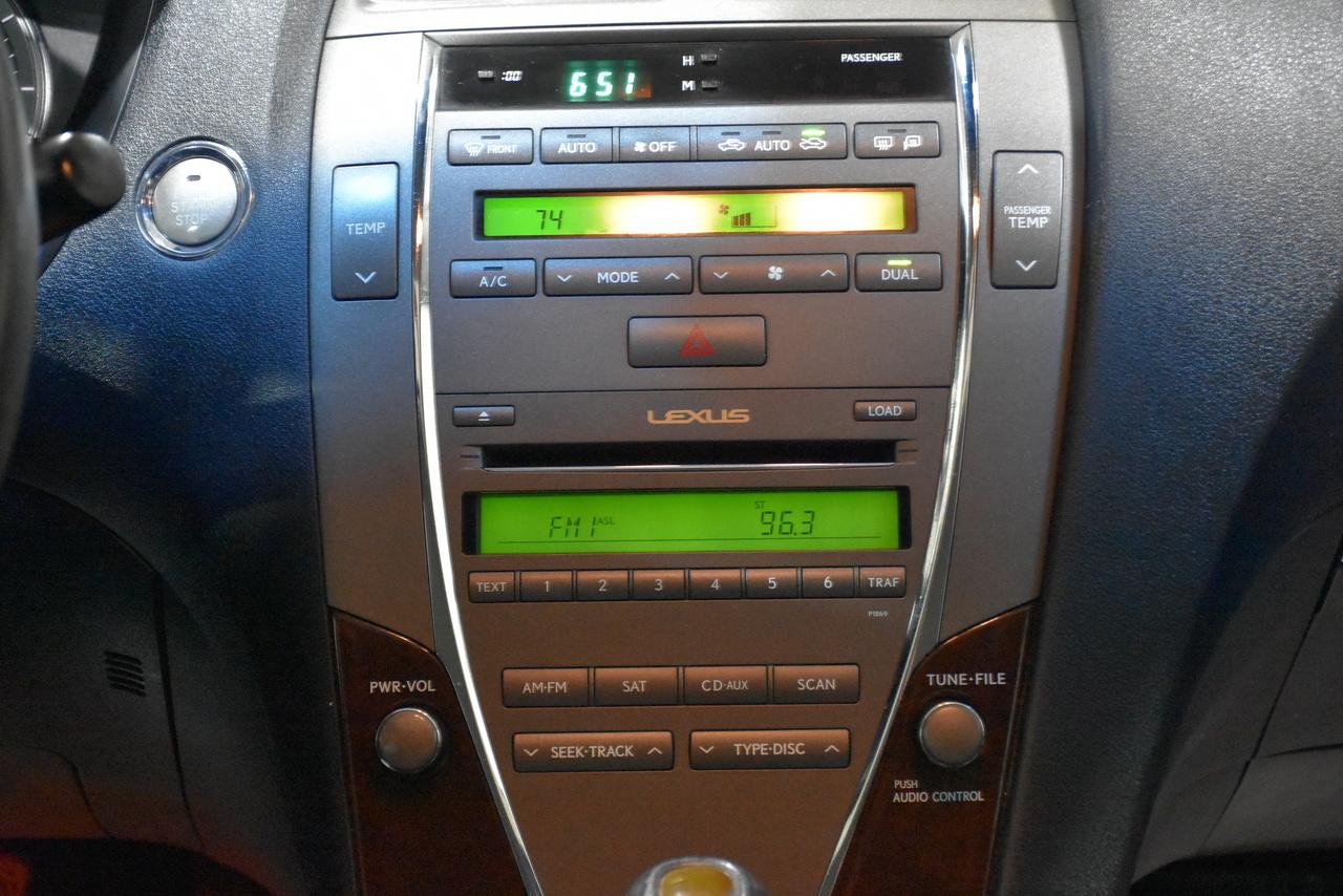 Lexus ES 350 Sedan 2010