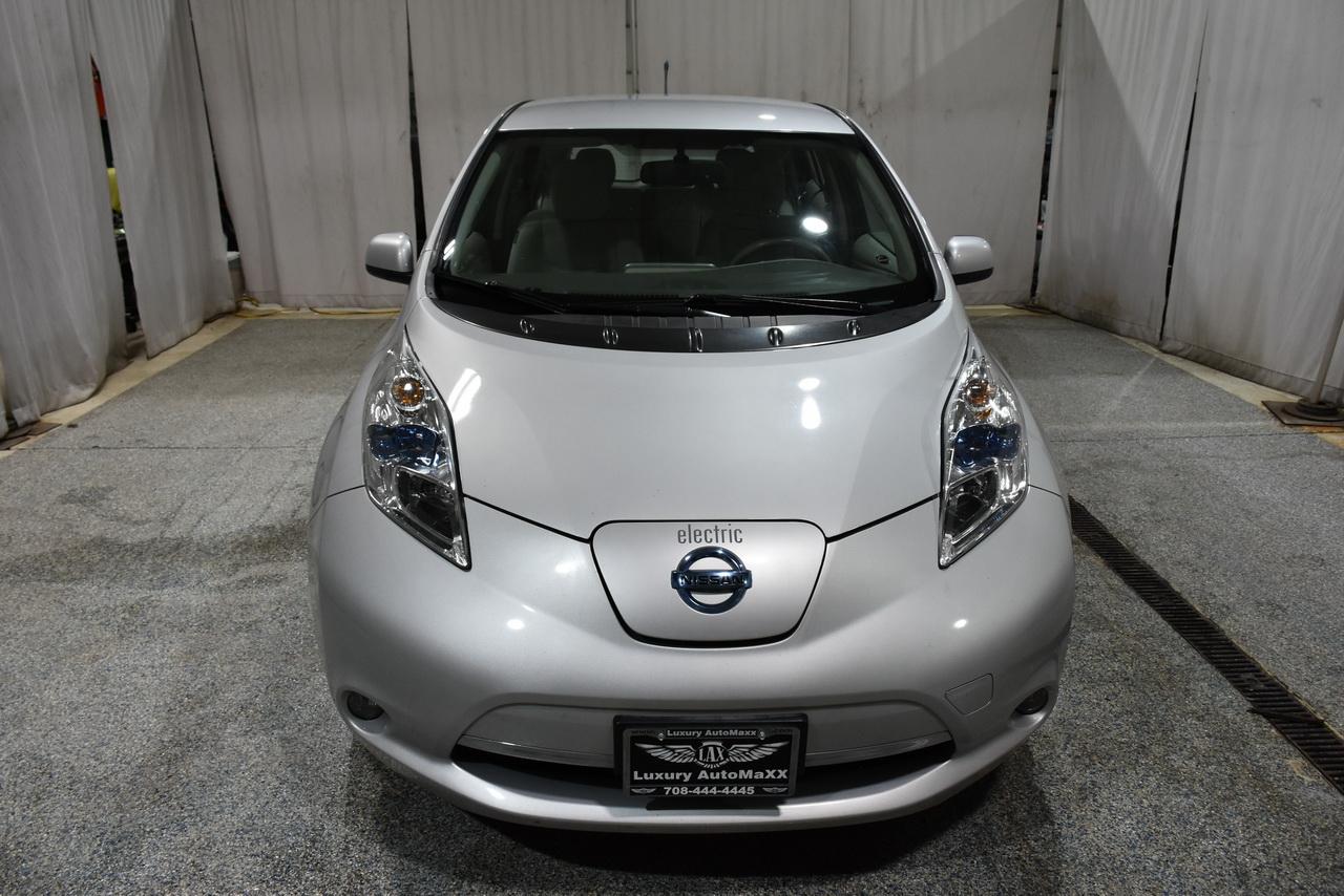 Nissan Leaf S 2013
