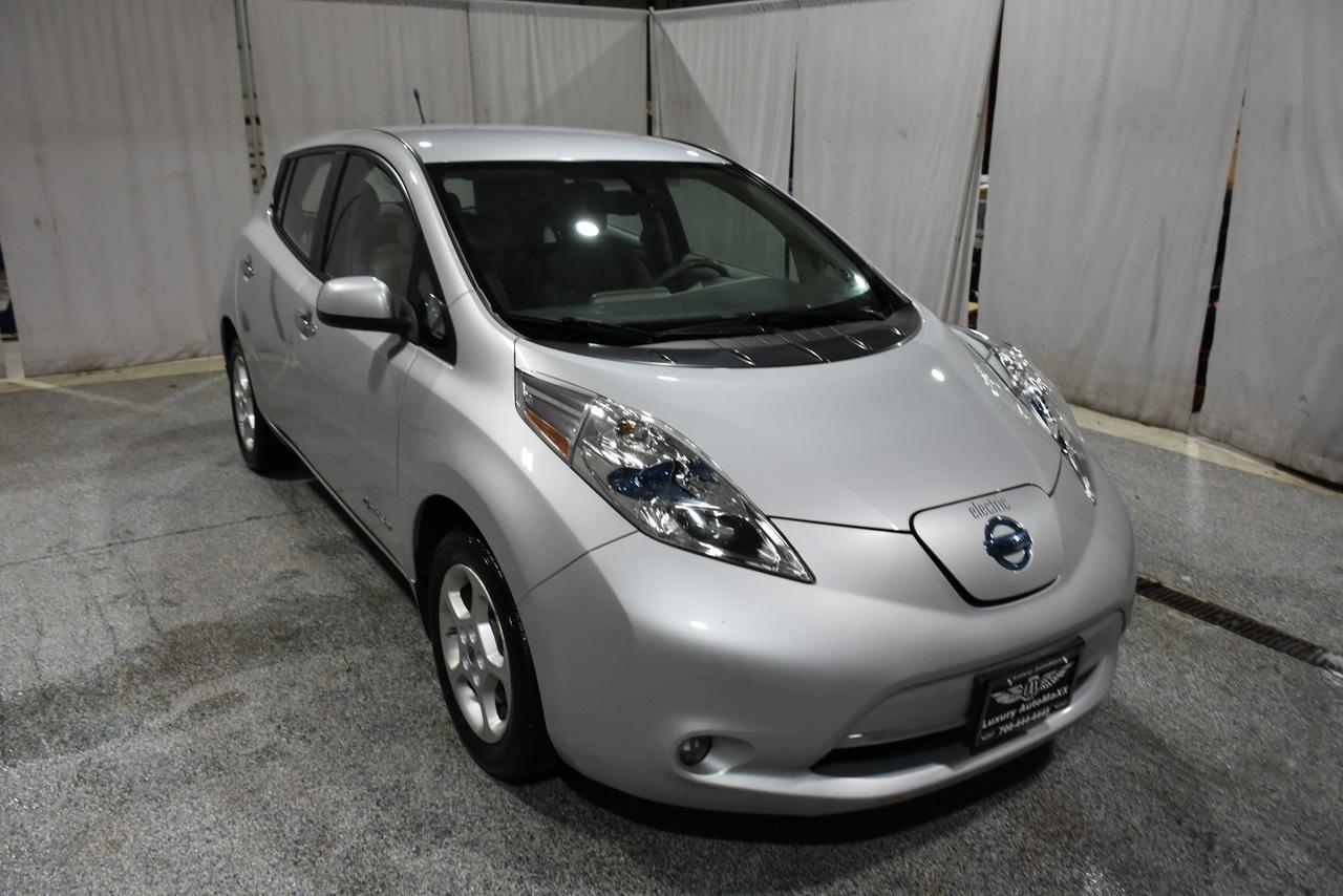 Nissan Leaf S 2013