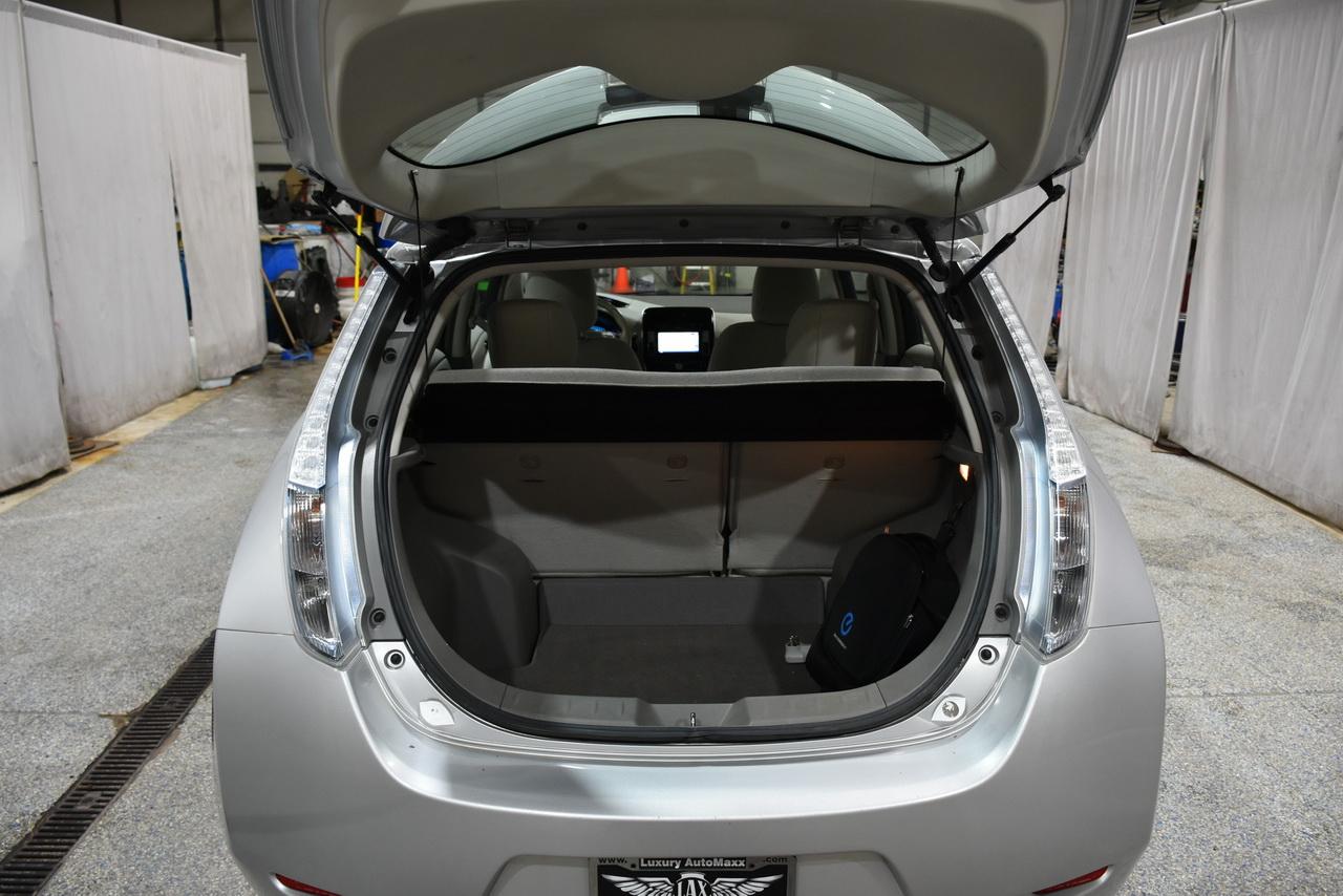 Nissan Leaf S 2013